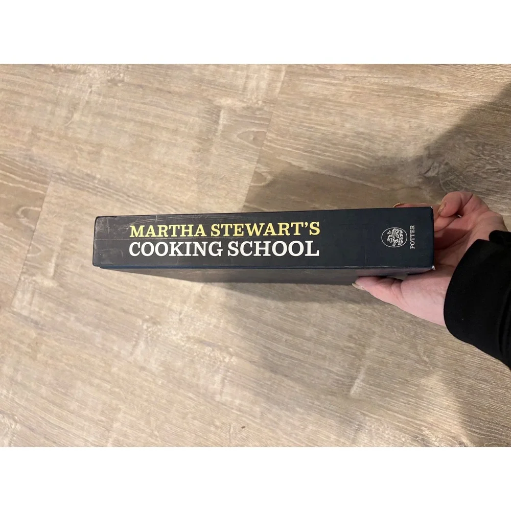 Martha Stewart's Cooking School Hardcover First‎ Edition Cookbook 2008
